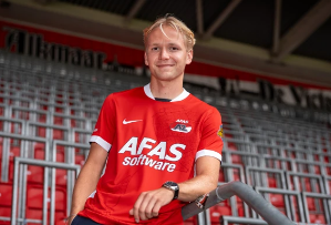 AZ contracteert Matěj Šín