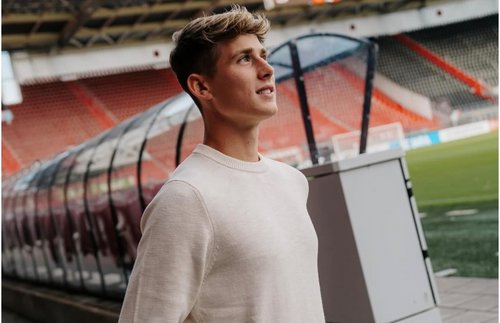 Dave Kwakman verlengt contract