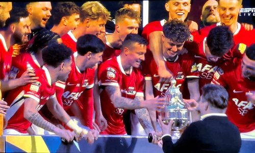 De ochtendbladen over de bekerfinale