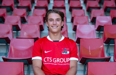 Rio Robbemond verlengt bij AZ